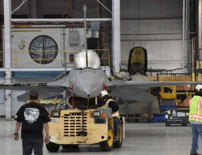 US Navy reuses F/A-18 Hornet maintenance equipment to support F-16 fleet