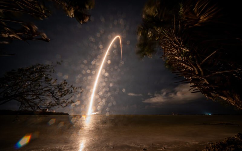 A Falcon 9 rocket carrying the GPS III-8 mission successfully launches from Space Launch Complex 40 at Cape Canaveral Space Force Station, Florida, on April 21, 2026. The GPS III-8 mission will deliver the final GPS III space vehicle, SV-10, to orbit, providing enhanced positioning, navigation and timing capabilities for military and civilian users worldwide. (U.S. Space Force photo by Gwendolyn Kurzen)