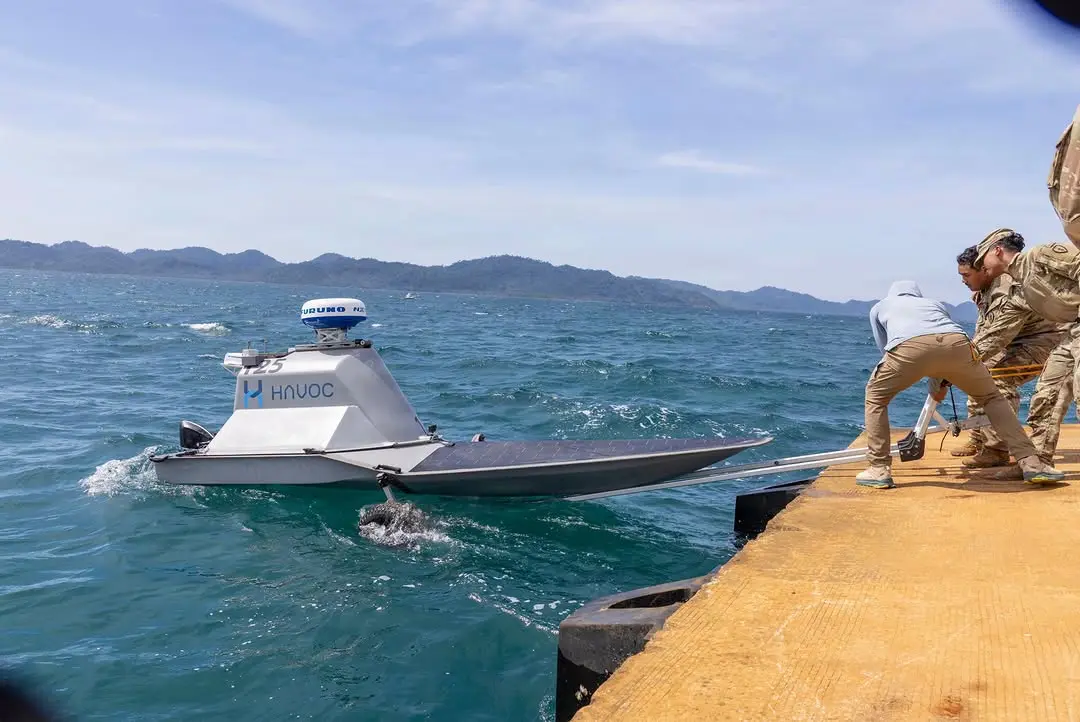 HavocAI Rampage solar boat. (Image via US Army)